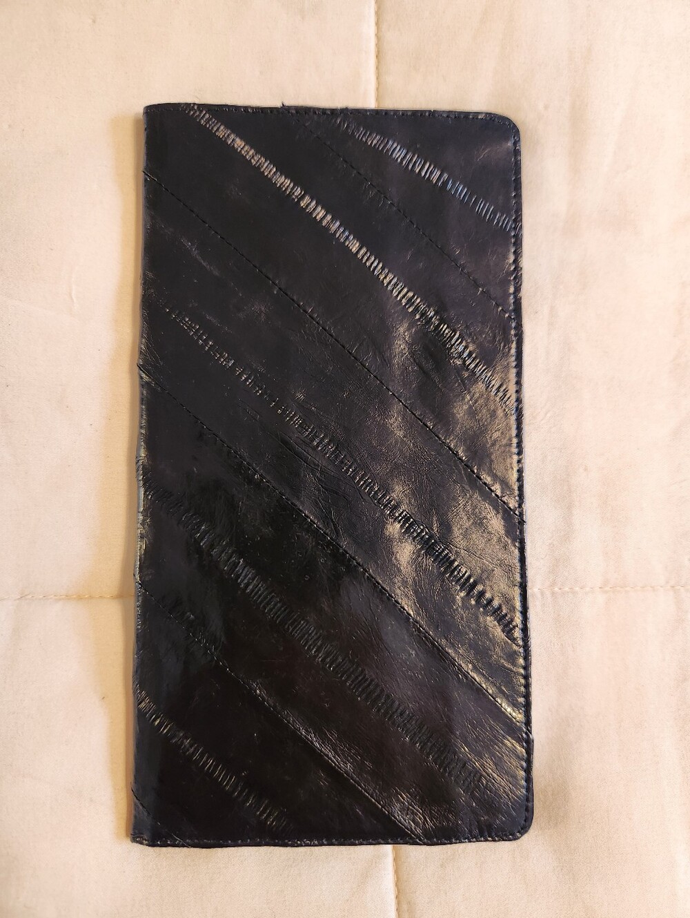 Eel Skin Wallet, Black, Card Holder, Billfold, Zip Section, Thin Lightweight EUC